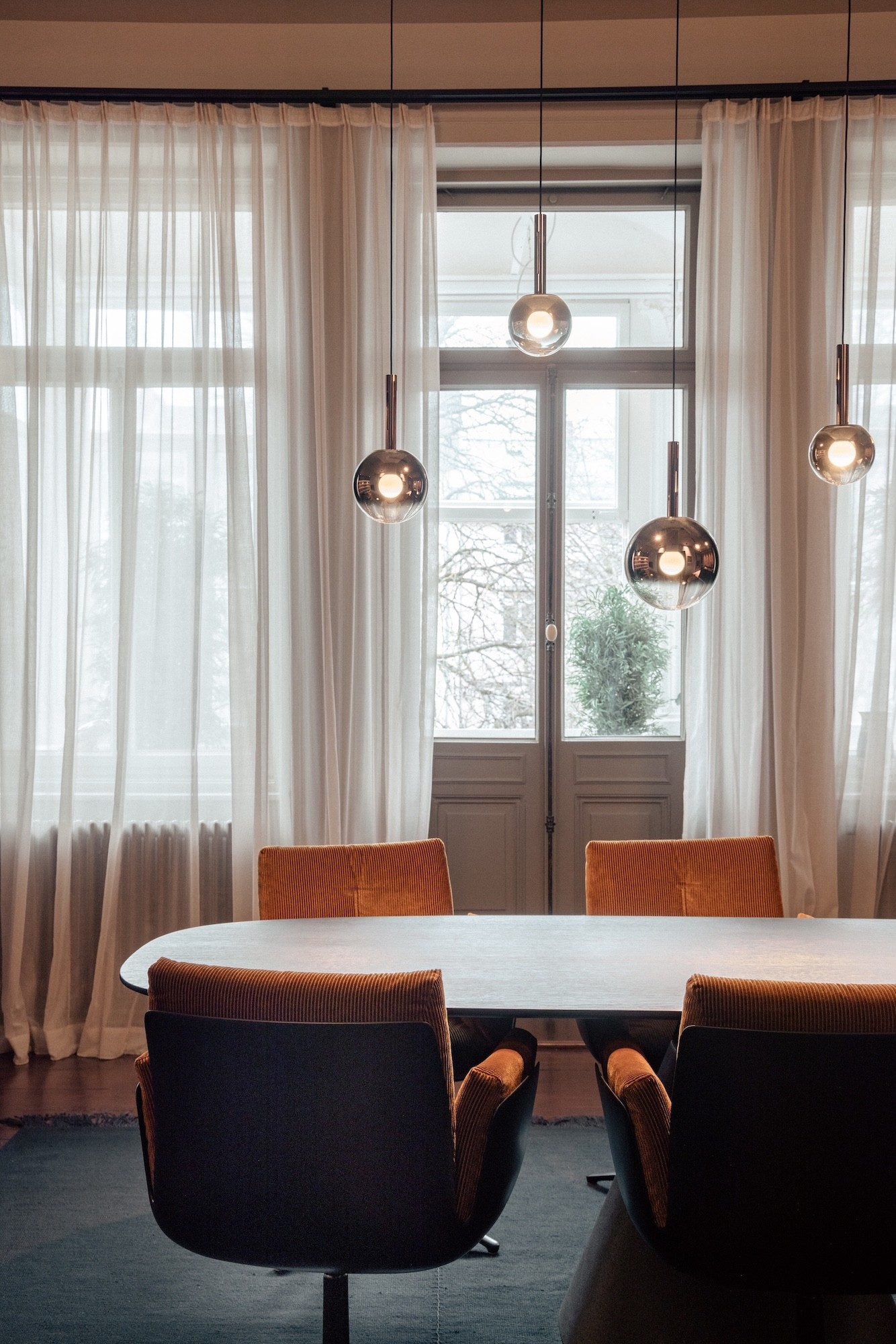 THE COLLECTORS APARTMENT